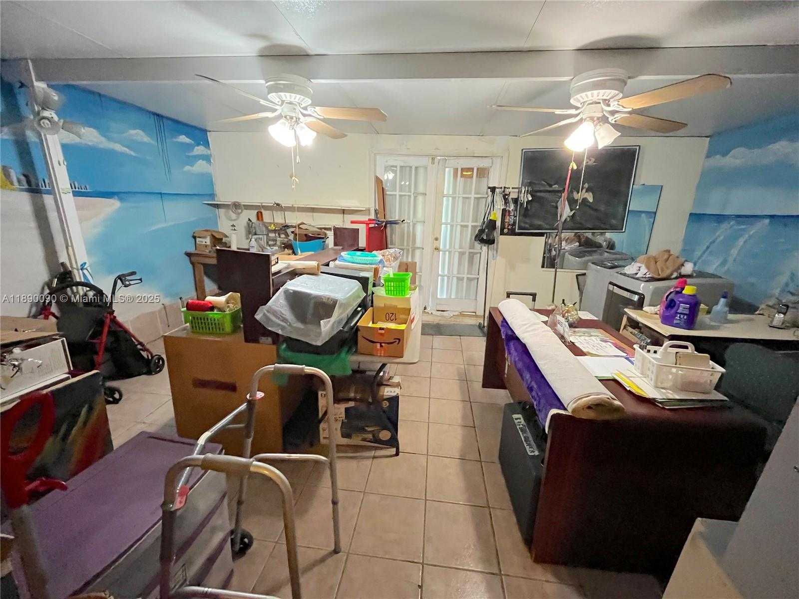 Small Image of 1320 WEST 71ST ST, Hialeah Number 38