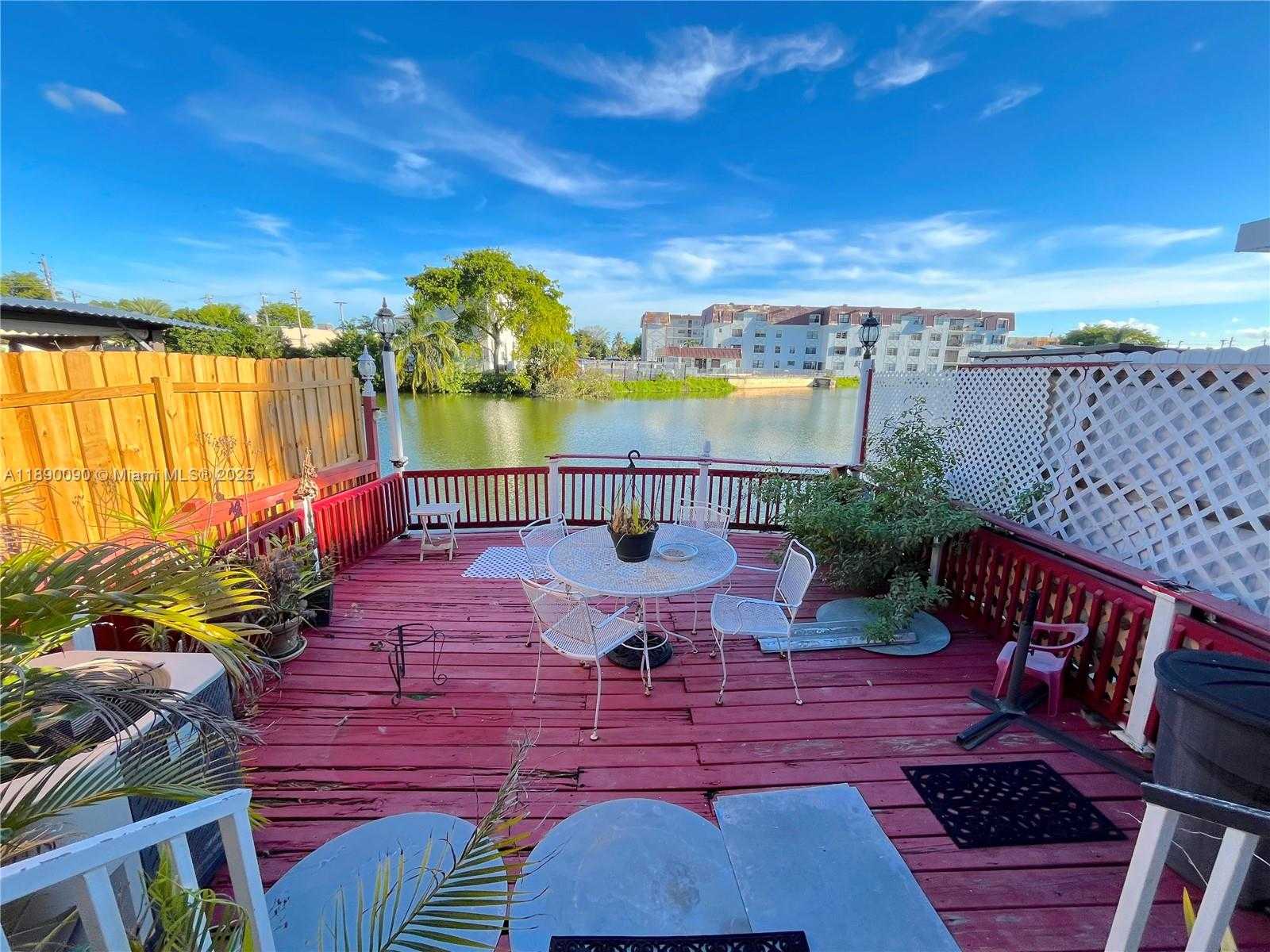 Small Image of 1320 WEST 71ST ST, Hialeah Number 43