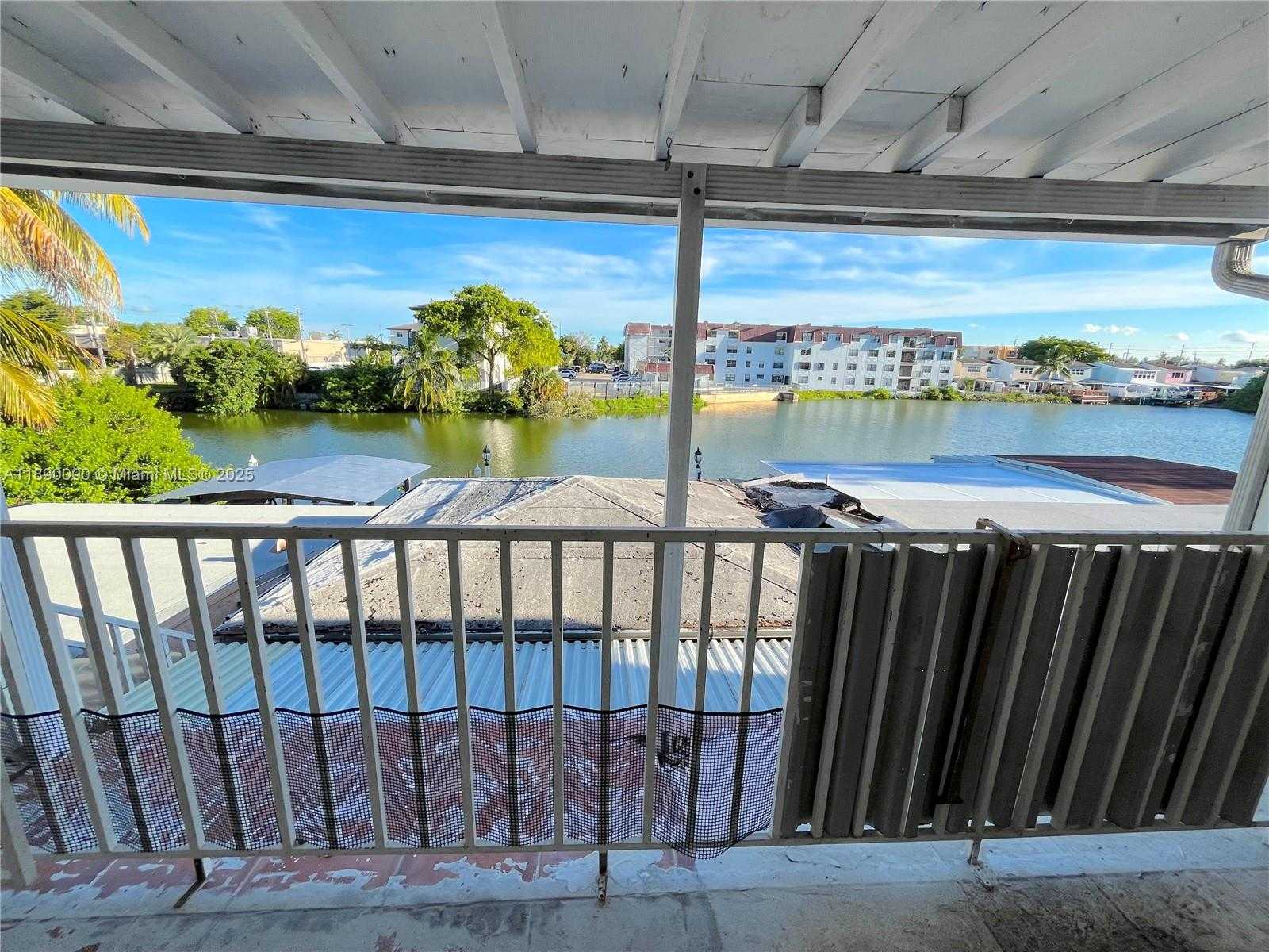 Small Image of 1320 WEST 71ST ST, Hialeah Number 51