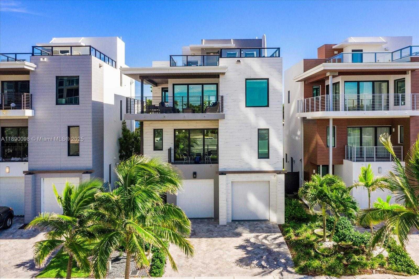 Small Image of 332 BALBOA ST, Hollywood Number 42