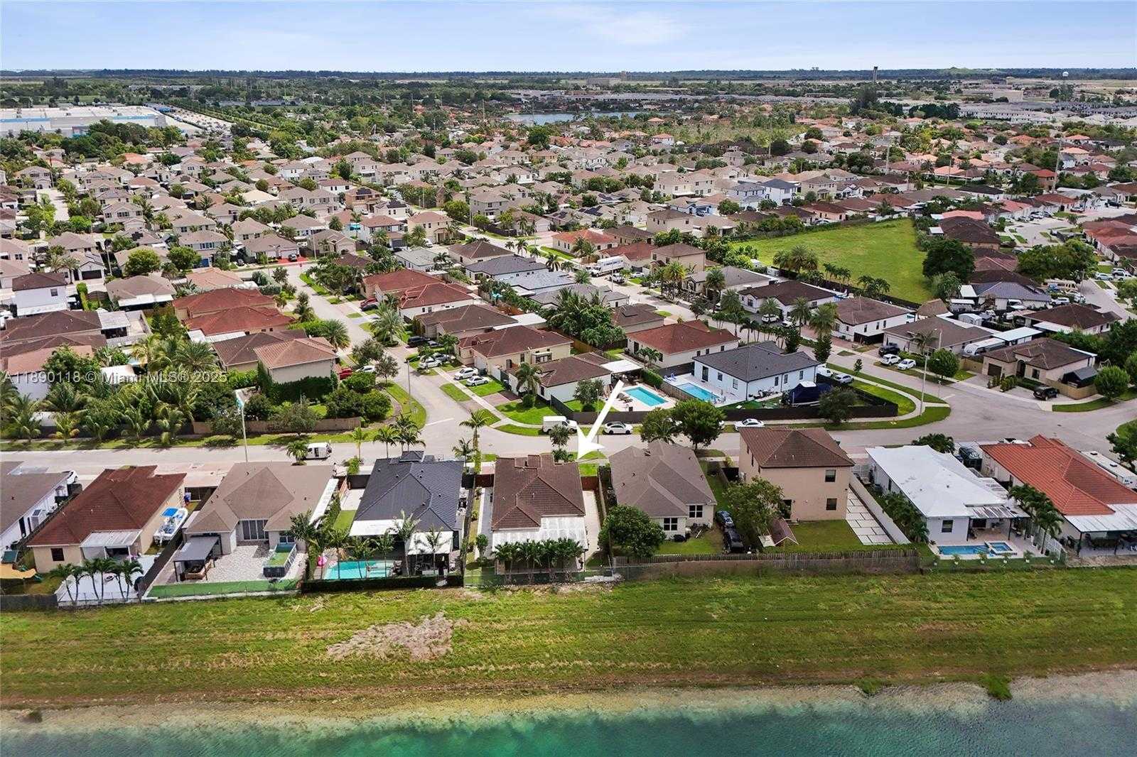 Small Image of 27700 SOUTH WEST 135TH AVE RD, Homestead Number 13