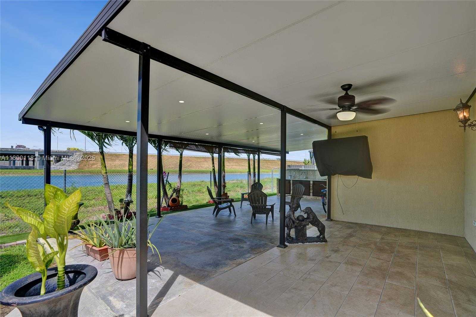 Small Image of 27700 SOUTH WEST 135TH AVE RD, Homestead Number 21