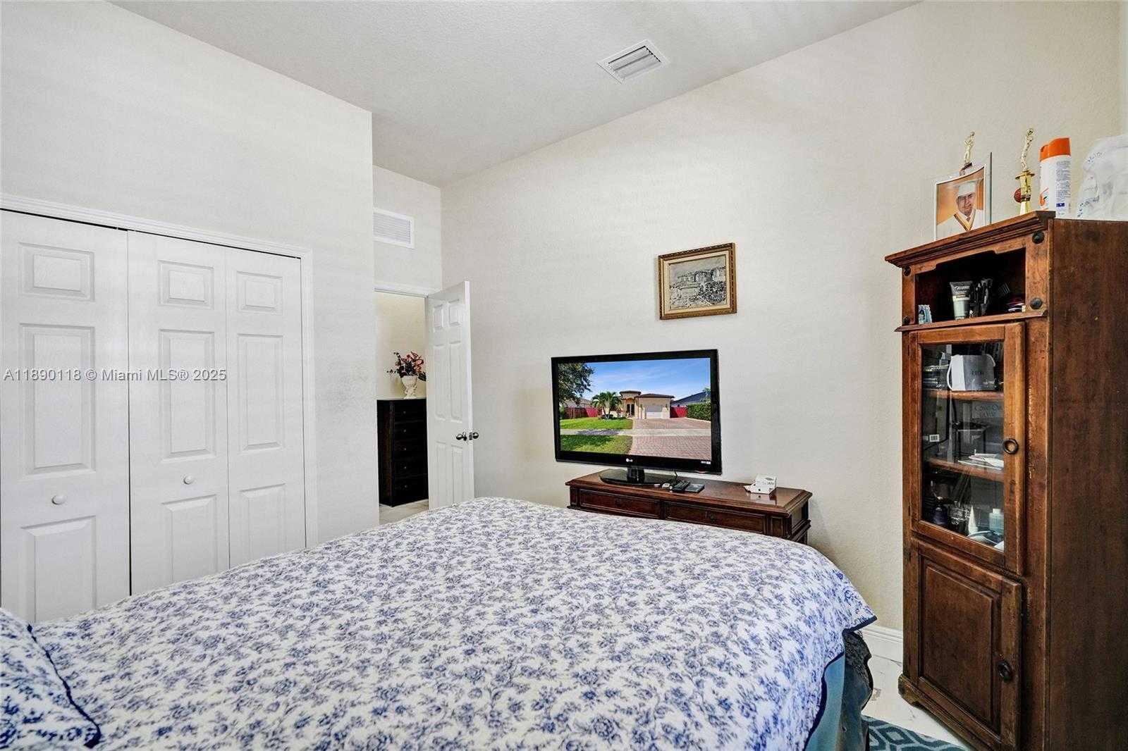 Small Image of 27700 SOUTH WEST 135TH AVE RD, Homestead Number 34