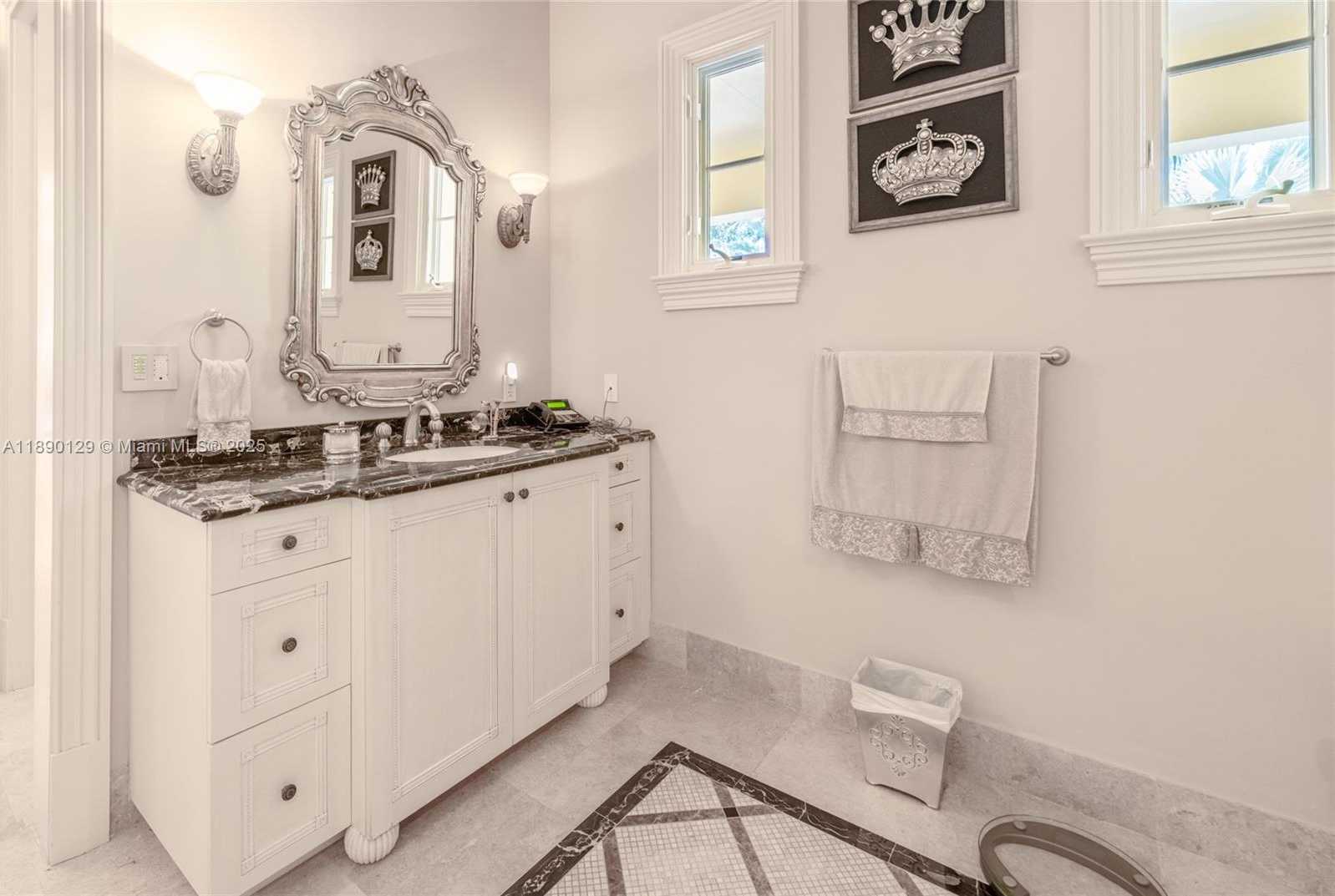 Small Image of 5785 SOUTH WEST 96TH STREET, Pinecrest Number 17