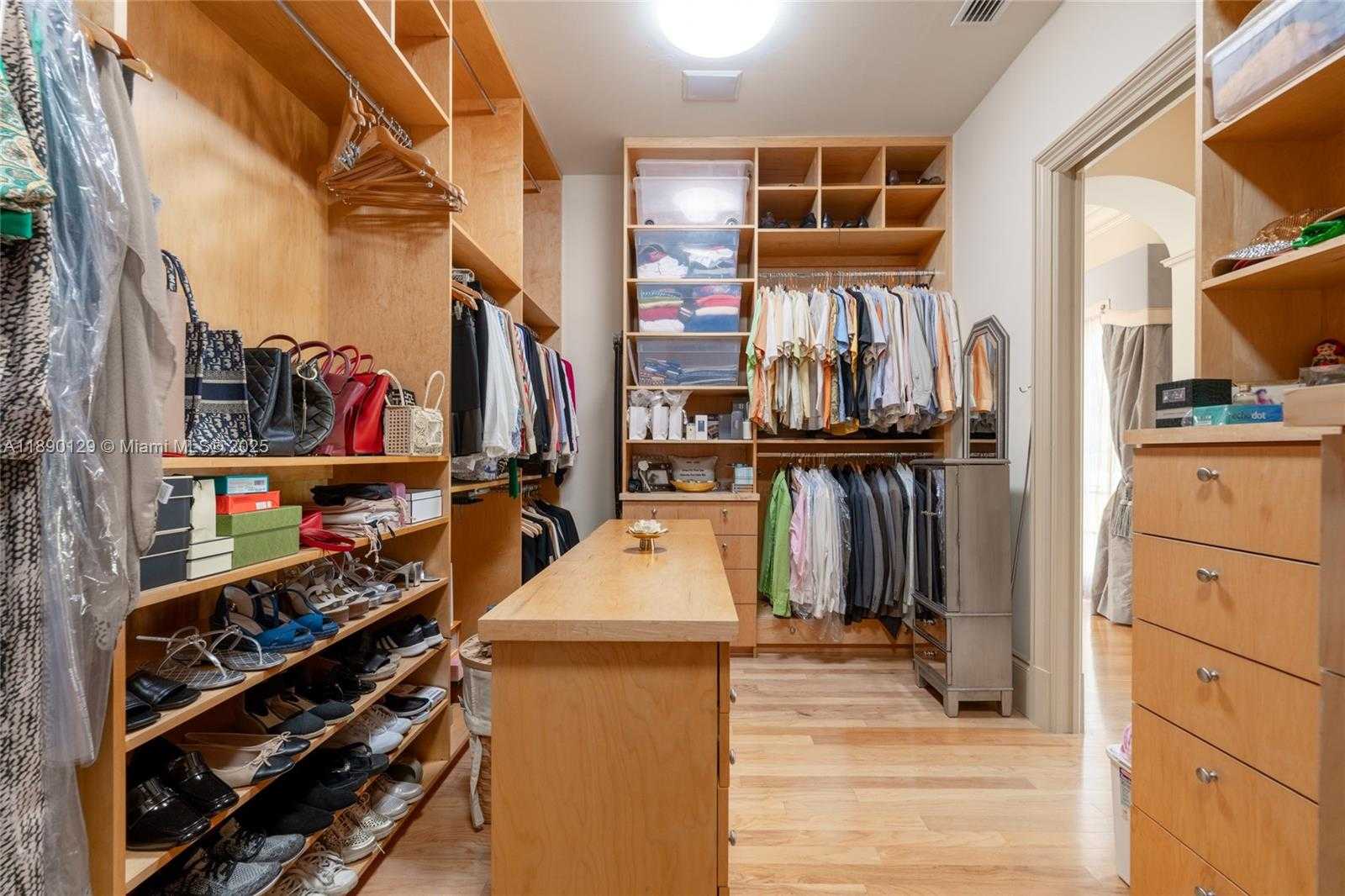 Small Image of 5785 SOUTH WEST 96TH STREET, Pinecrest Number 18