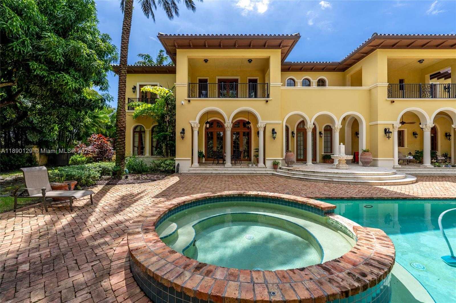 Small Image of 5785 SOUTH WEST 96TH STREET, Pinecrest Number 28