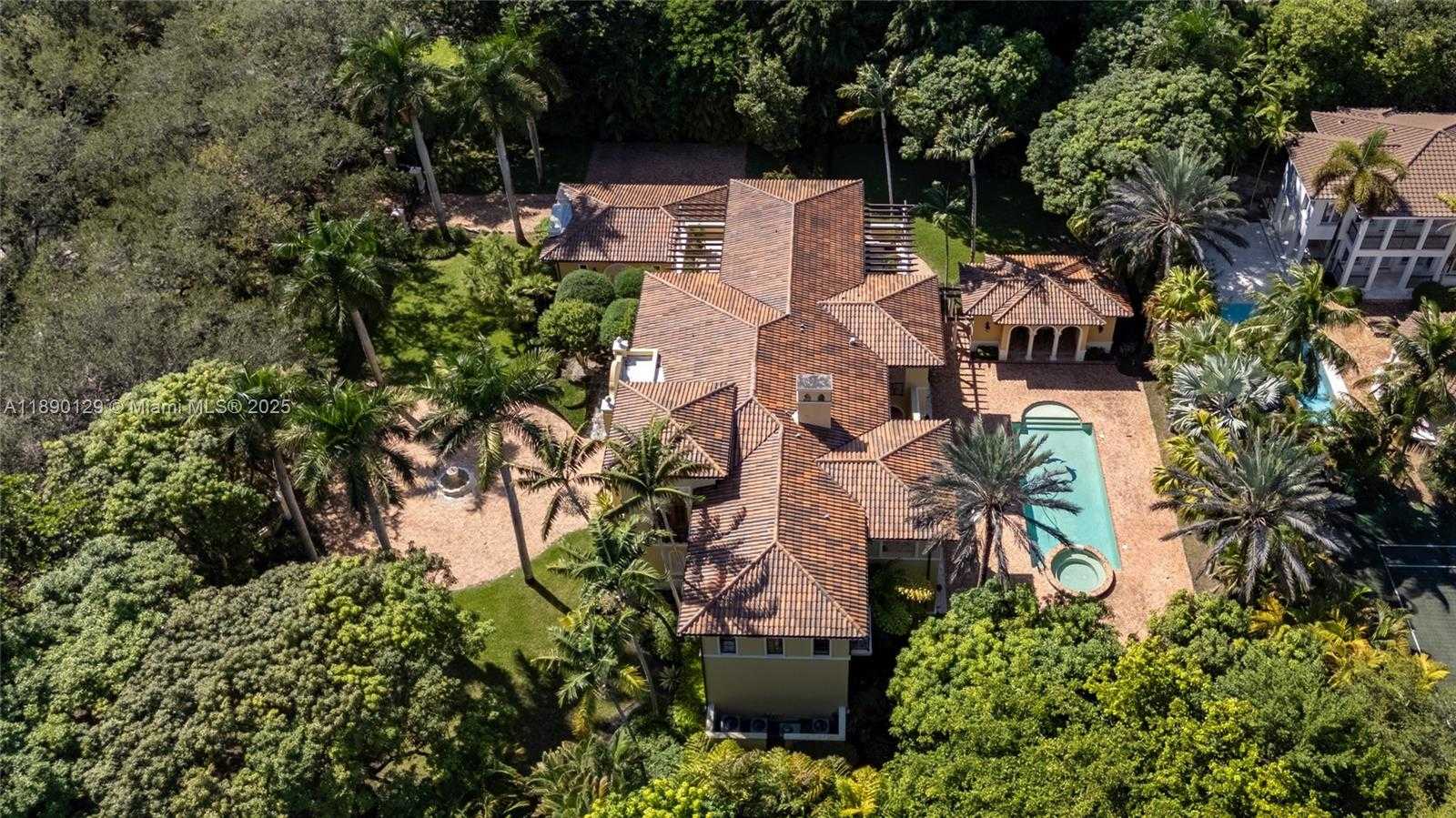 Small Image of 5785 SOUTH WEST 96TH STREET, Pinecrest Number 3