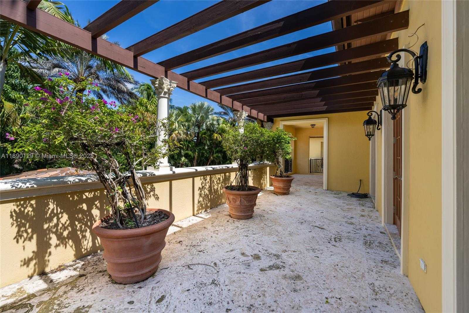 Small Image of 5785 SOUTH WEST 96TH STREET, Pinecrest Number 31