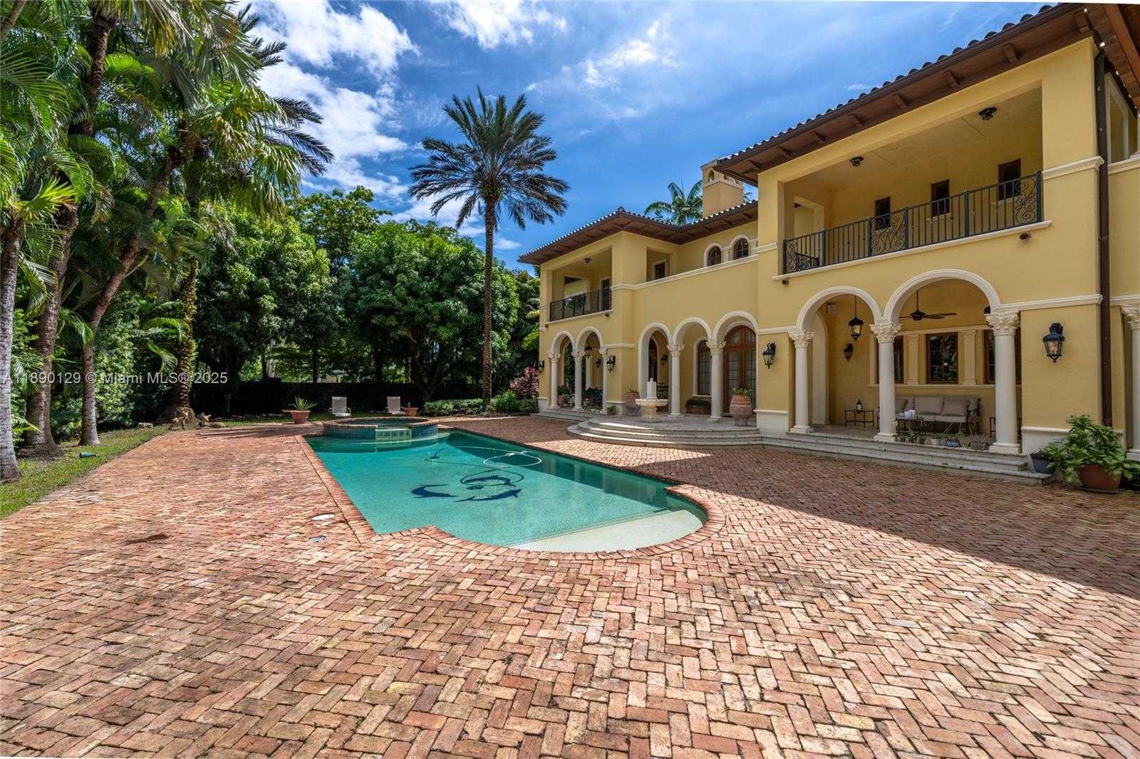 Small Image of 5785 SOUTH WEST 96TH STREET, Pinecrest Number 4