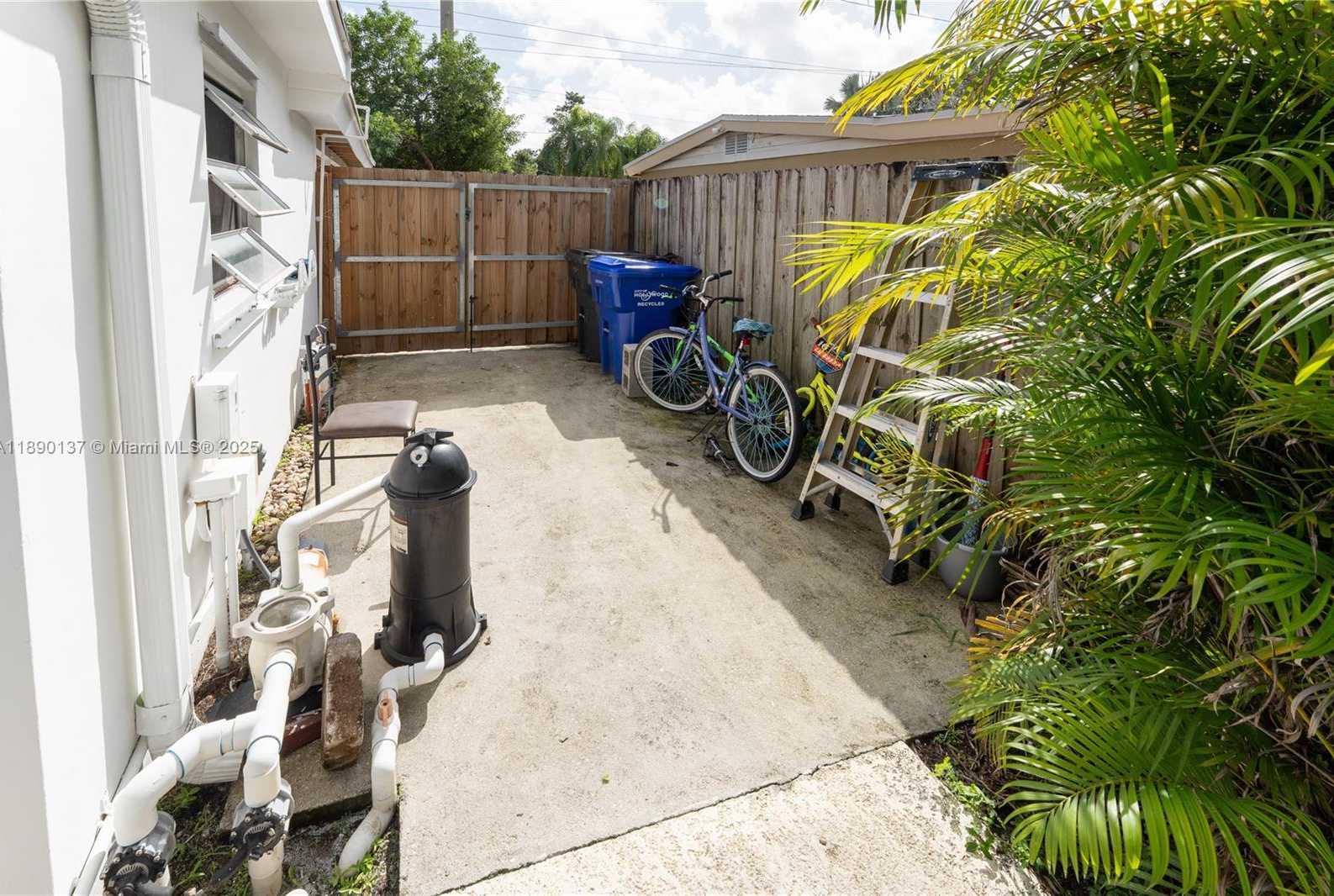 Small Image of 3036 NORTH 58TH AVE, Hollywood Number 15