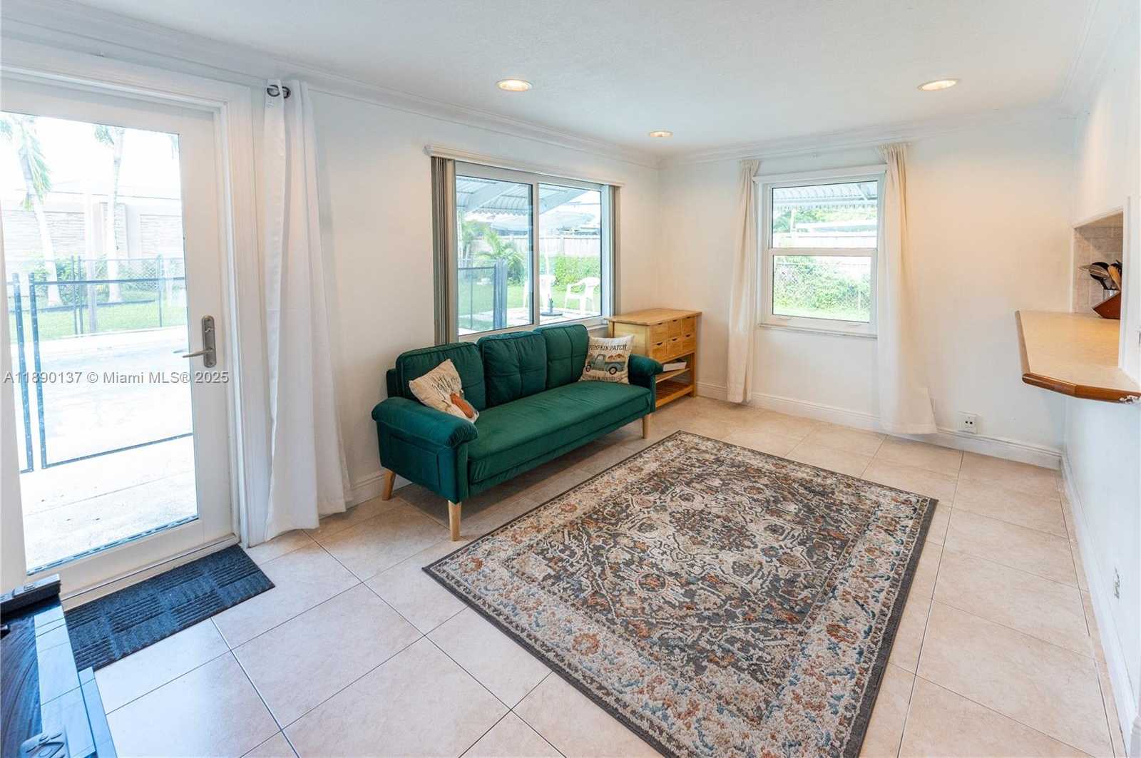 Small Image of 3036 NORTH 58TH AVE, Hollywood Number 9