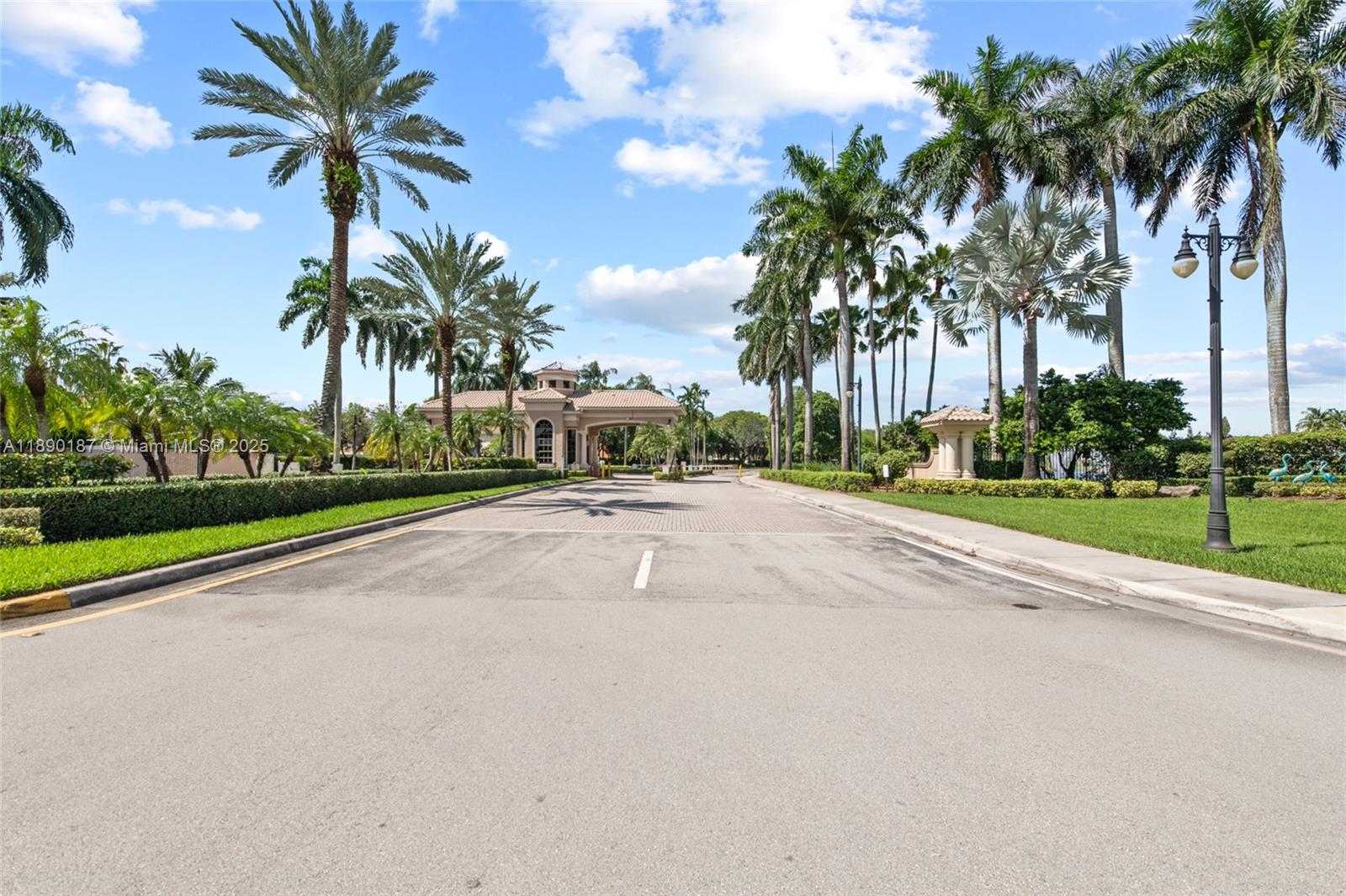 Small Image of 16230 SOUTH WEST 21ST ST, Miramar Number 6