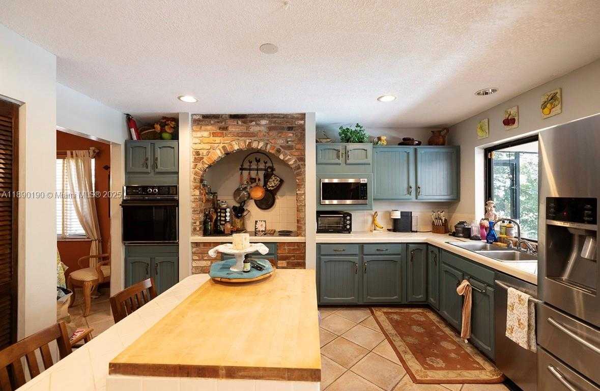 Small Image of 2180 SOUTH WEST 115TH TER, Davie Number 21
