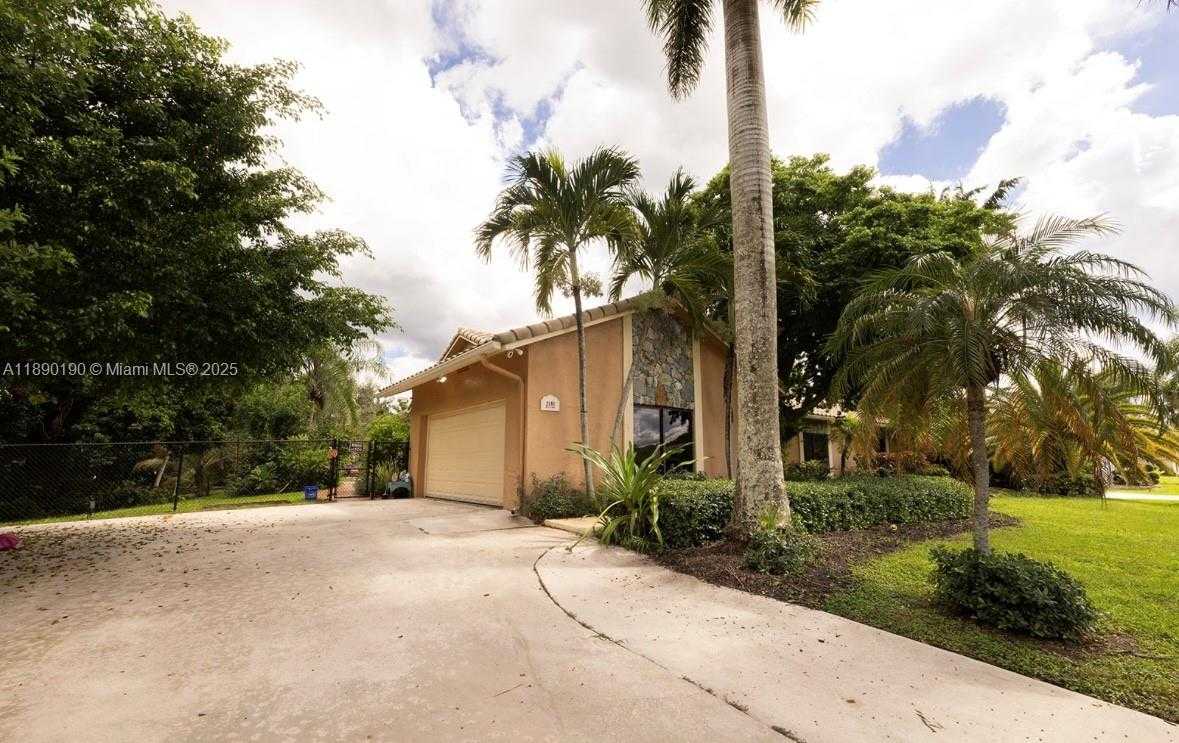 Small Image of 2180 SOUTH WEST 115TH TER, Davie Number 8