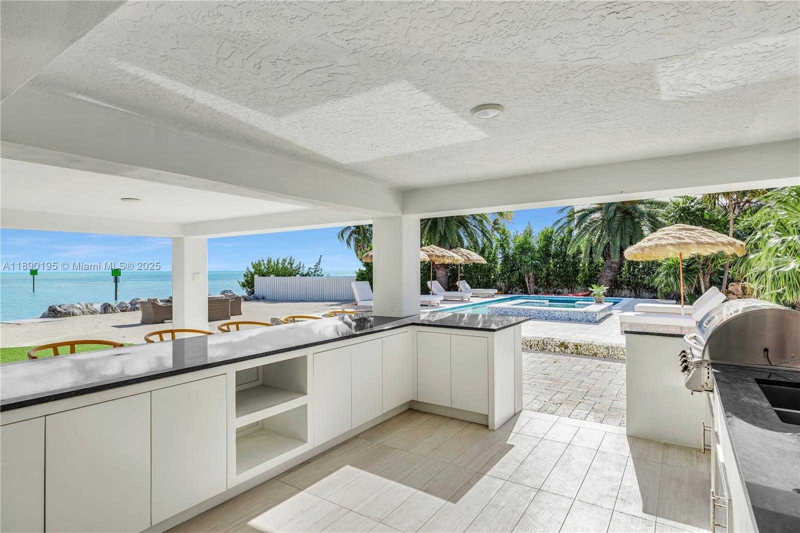 Small Image of 91 IROQUOIS DR, Islamorada Number 26