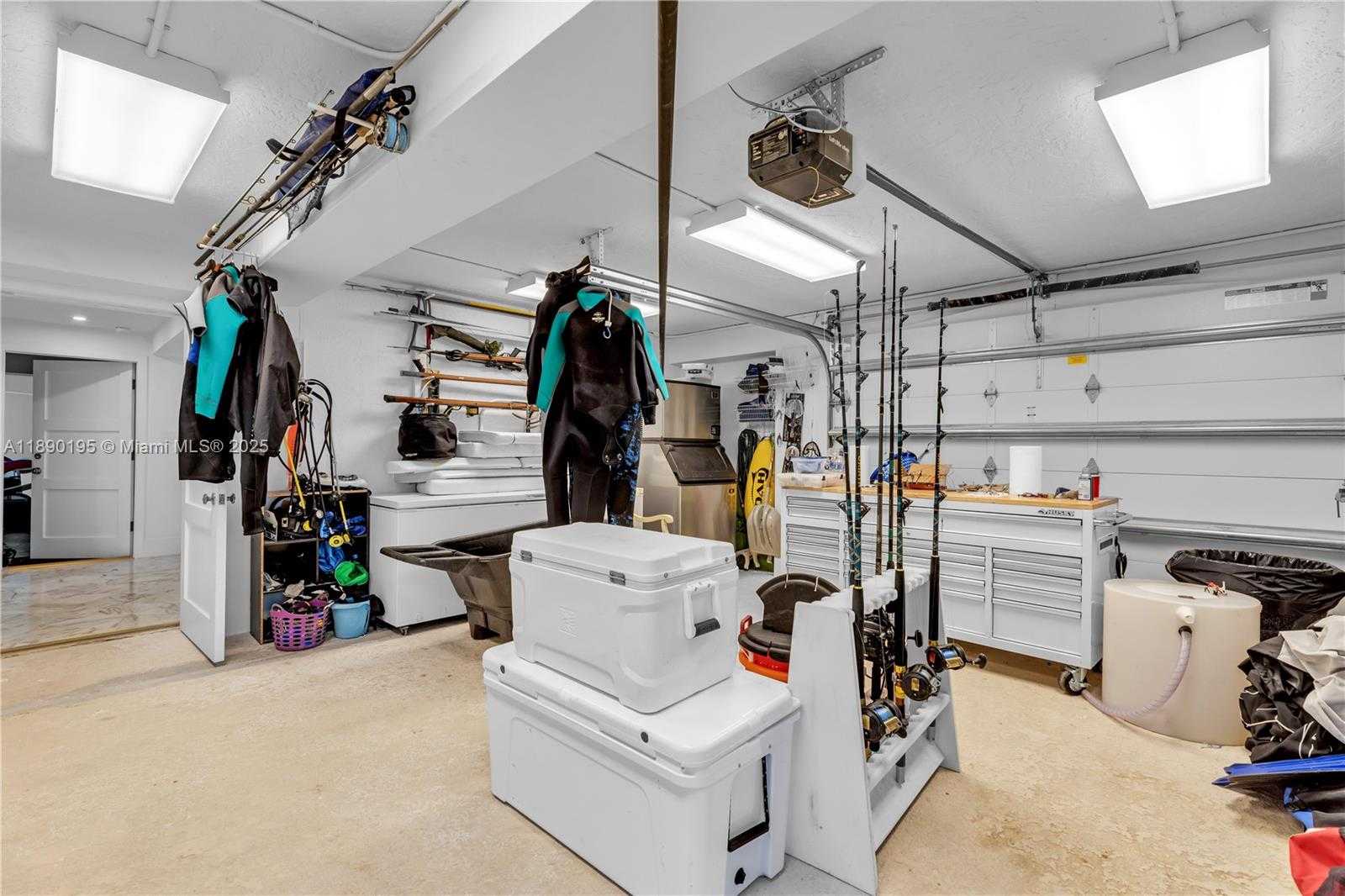 Small Image of 91 IROQUOIS DR, Islamorada Number 33