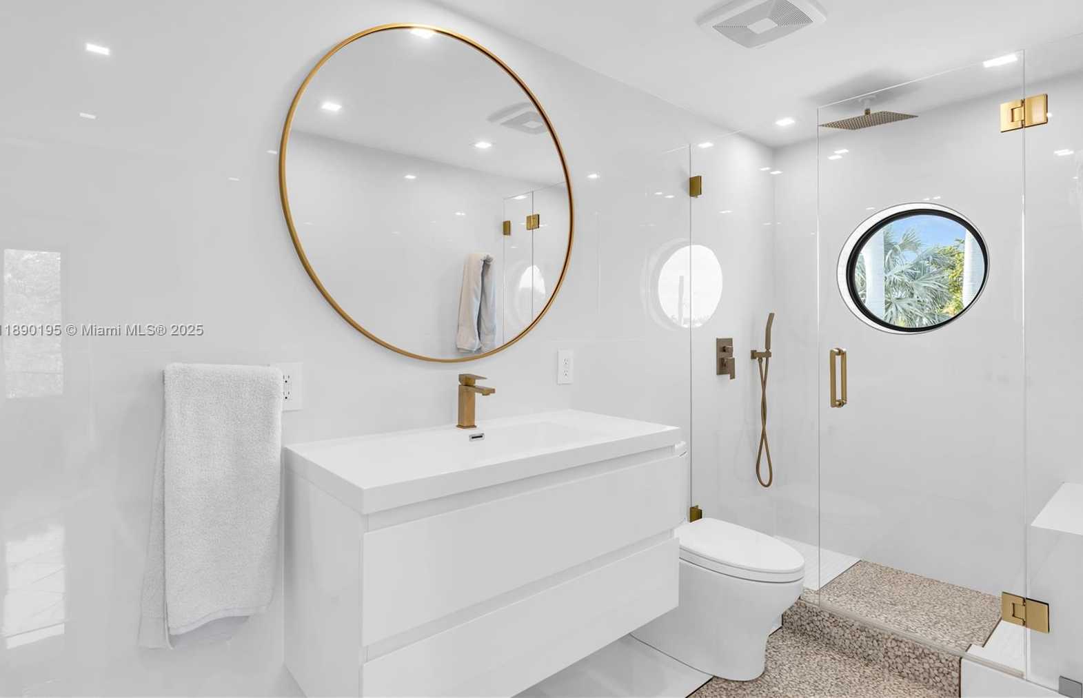 Small Image of 91 IROQUOIS DR, Islamorada Number 39