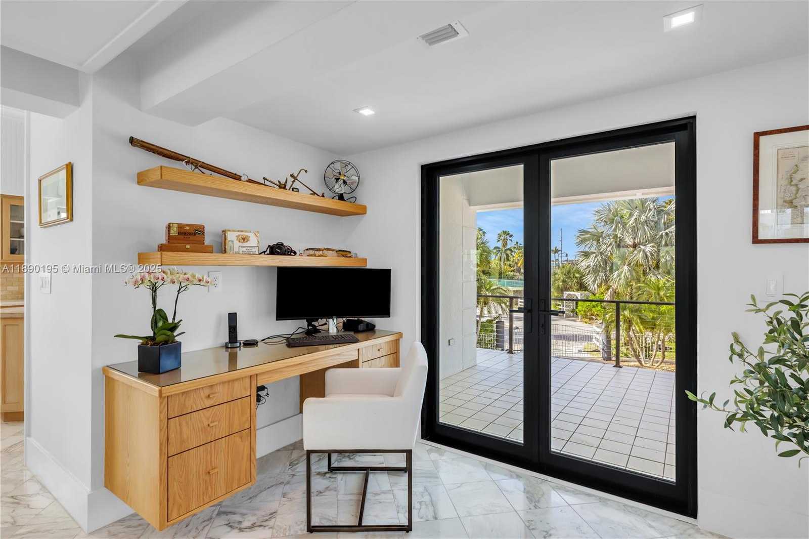 Small Image of 91 IROQUOIS DR, Islamorada Number 40