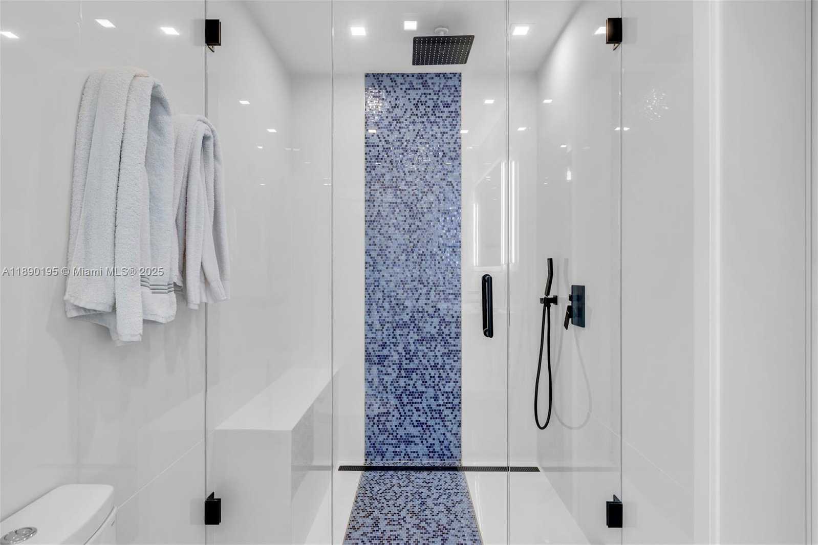 Small Image of 91 IROQUOIS DR, Islamorada Number 47