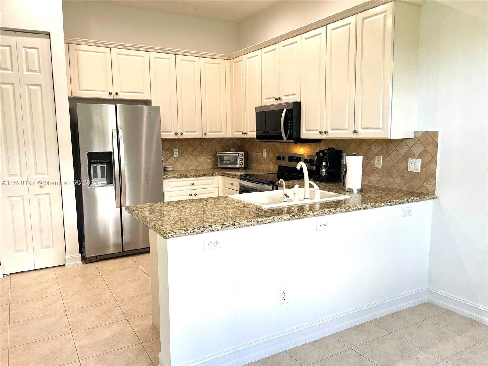 Small Image of 6843 MONTROSE WAY, Boynton Beach Number 17