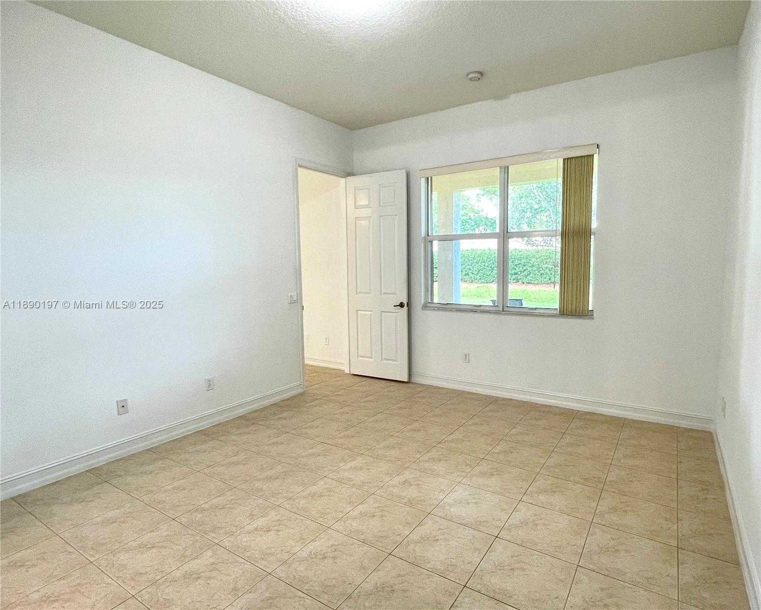 Small Image of 6843 MONTROSE WAY, Boynton Beach Number 23