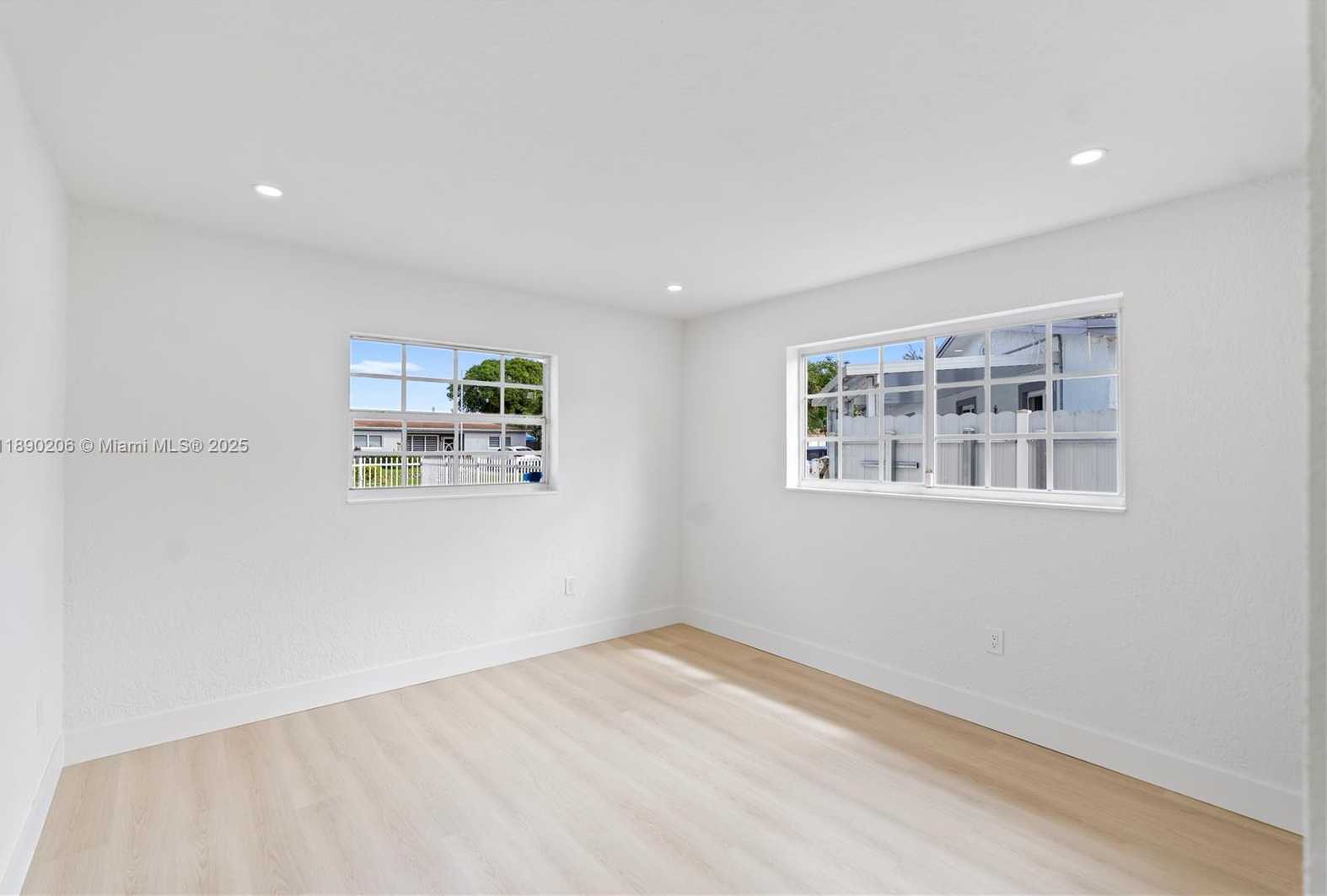 Small Image of 200 EAST 60TH ST, Hialeah Number 16