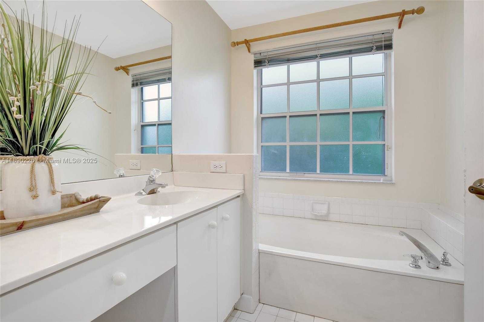 Small Image of 573 NORTH WEST 135TH TER, Plantation Number 23