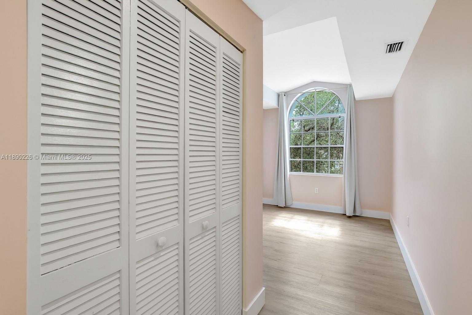 Small Image of 573 NORTH WEST 135TH TER, Plantation Number 29