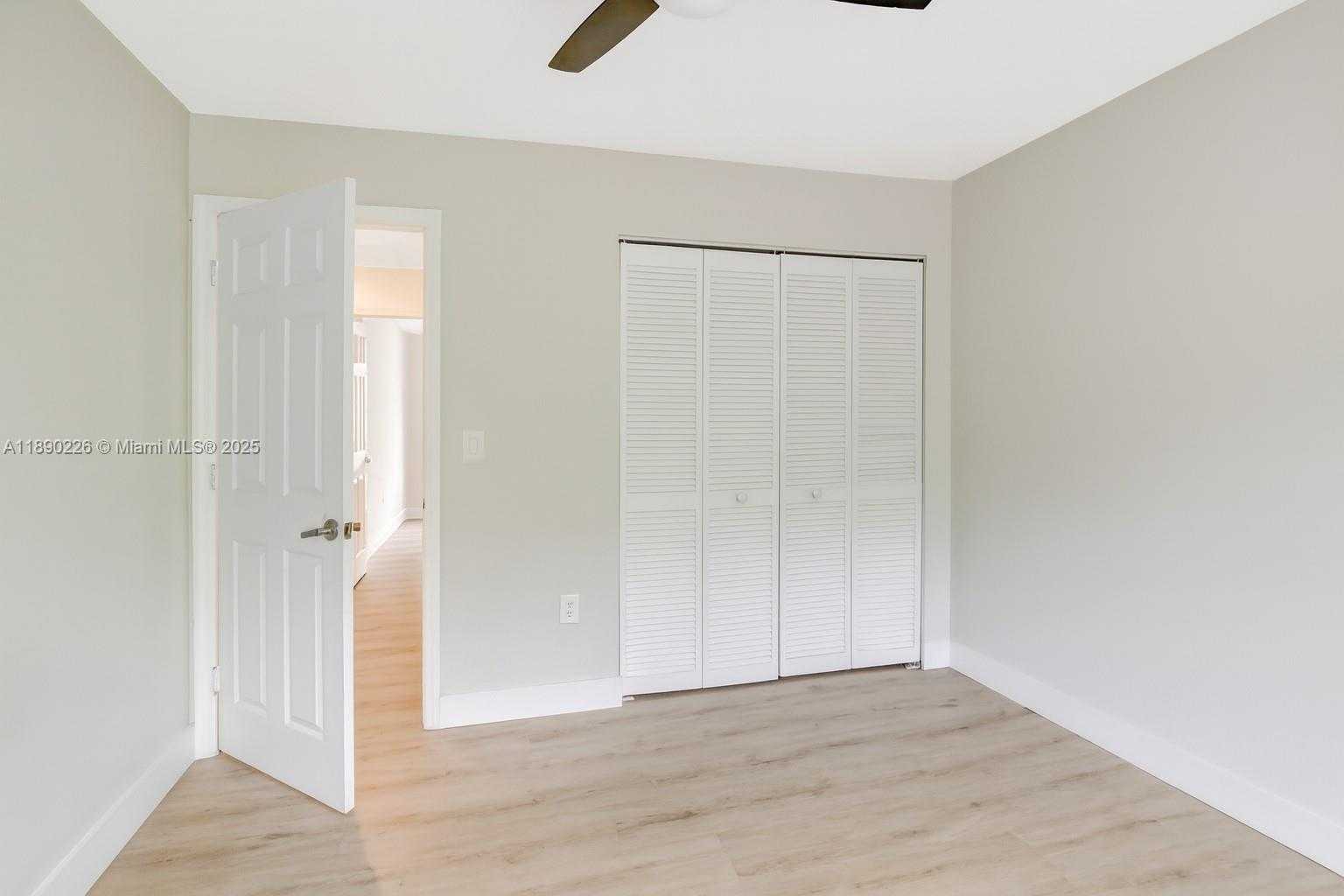 Small Image of 573 NORTH WEST 135TH TER, Plantation Number 33