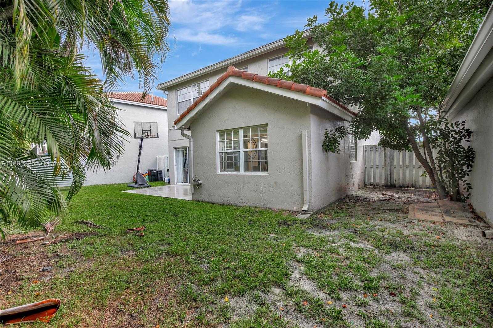 Small Image of 573 NORTH WEST 135TH TER, Plantation Number 39