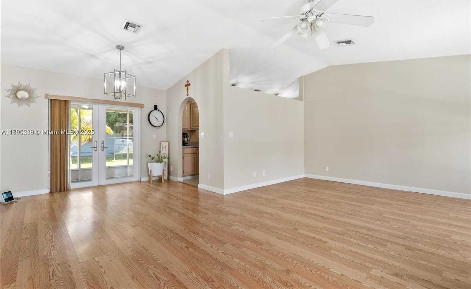 Small Image of 13752 SOUTH WEST 285TH ST, Homestead Number 11