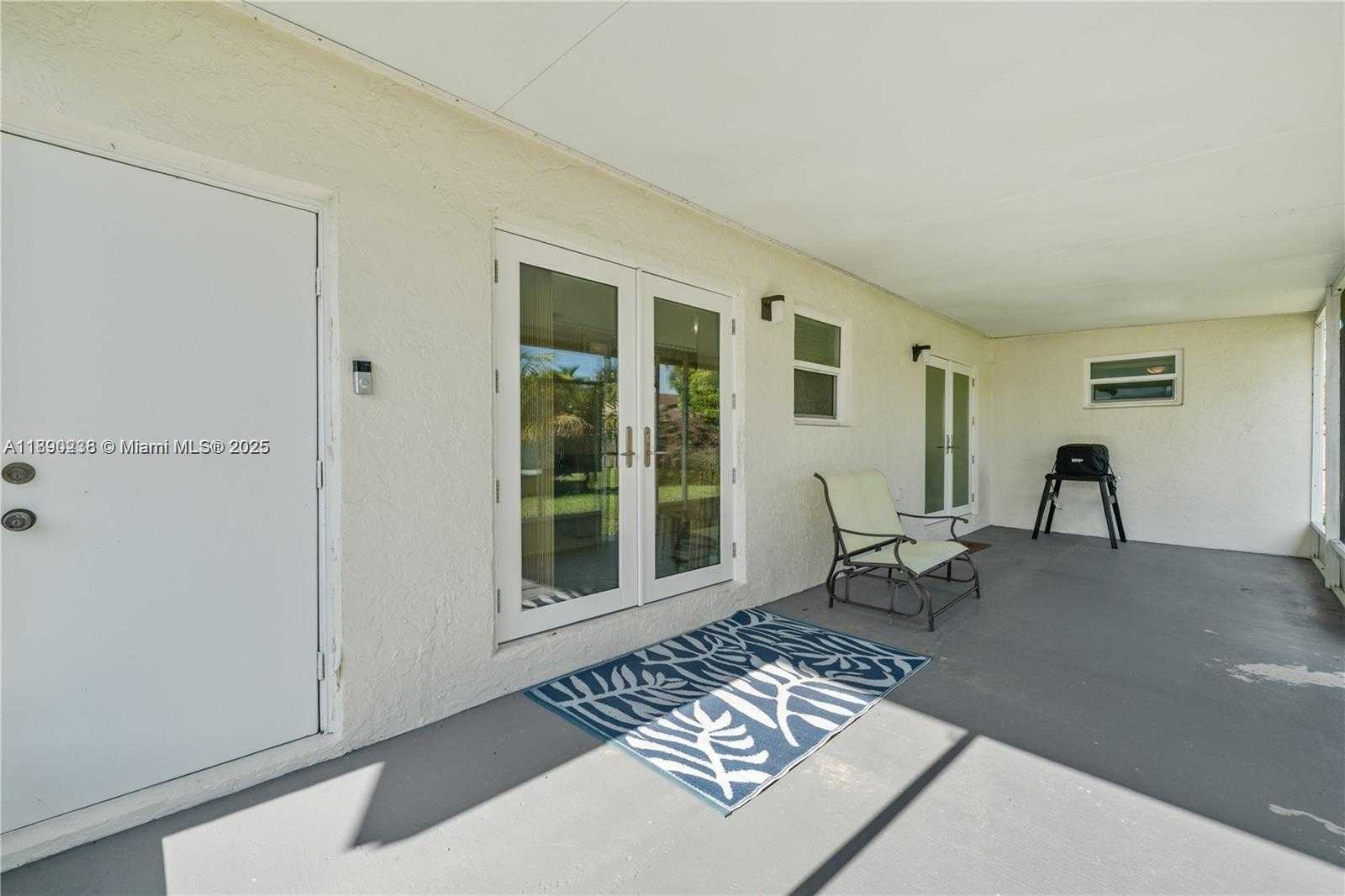 Small Image of 13752 SOUTH WEST 285TH ST, Homestead Number 21