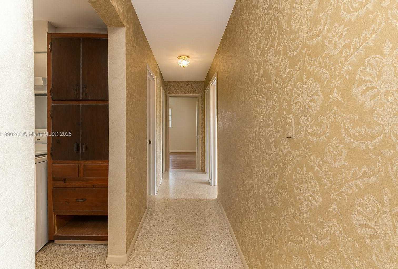 Small Image of 1265 NORTH WEST 187TH ST, Miami Gardens Number 19