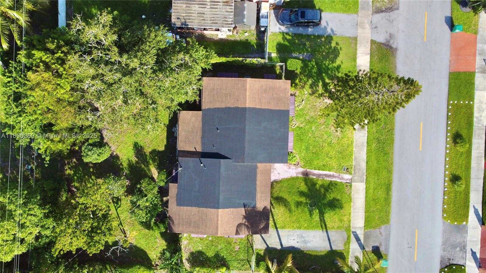 Small Image of 1265 NORTH WEST 187TH ST, Miami Gardens Number 25