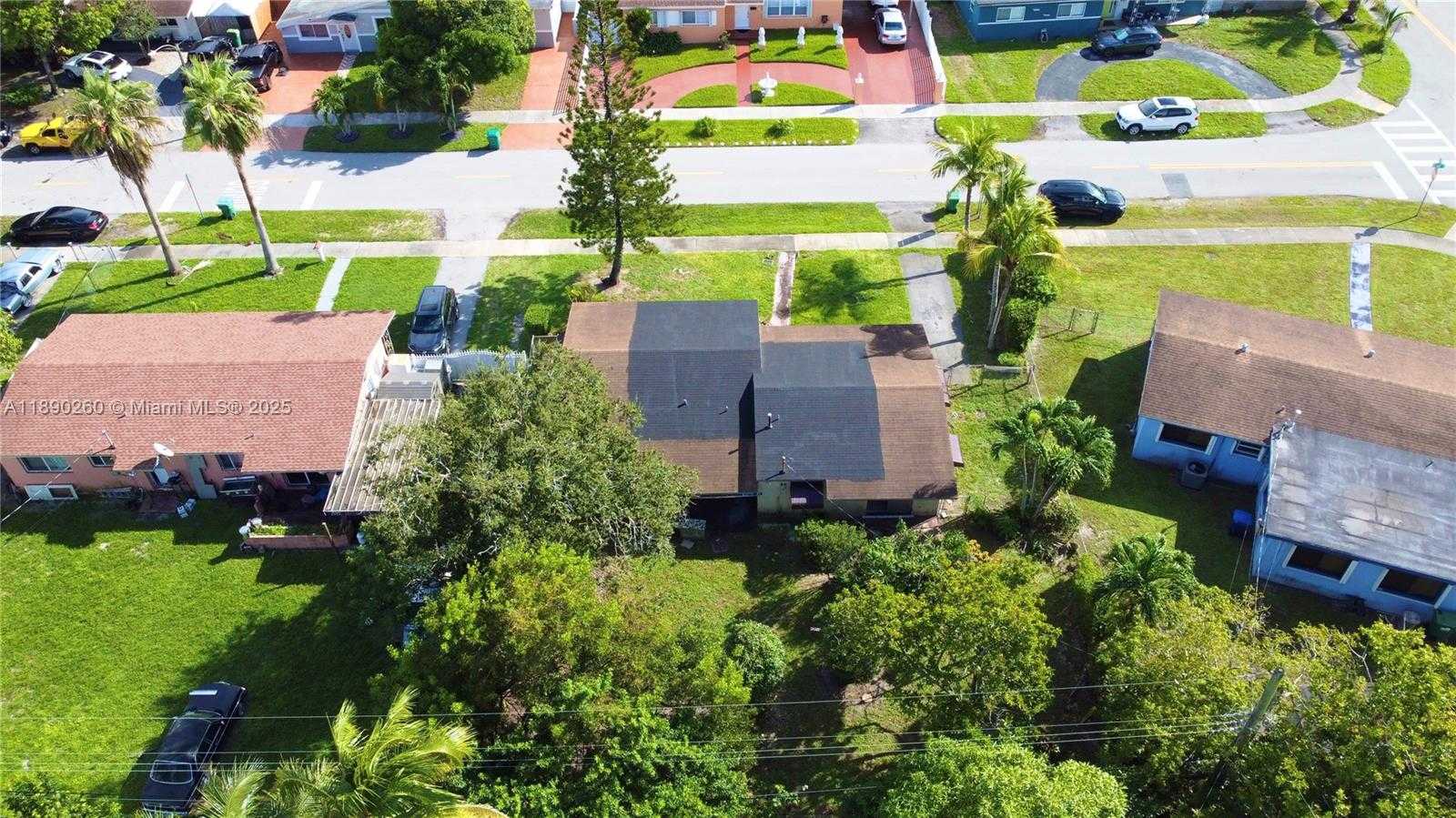 Small Image of 1265 NORTH WEST 187TH ST, Miami Gardens Number 26
