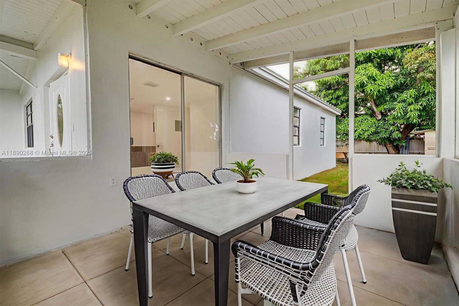Small Image of 1251 NORTH EAST 41ST DR, Pompano Beach Number 14
