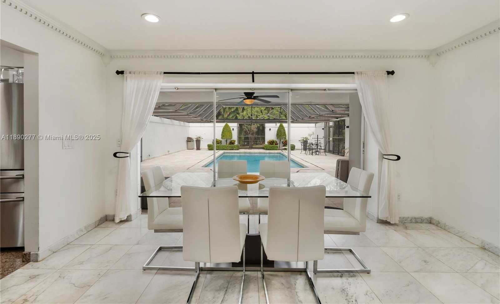 Small Image of 1211 HARDEE RD, Coral Gables Number 19