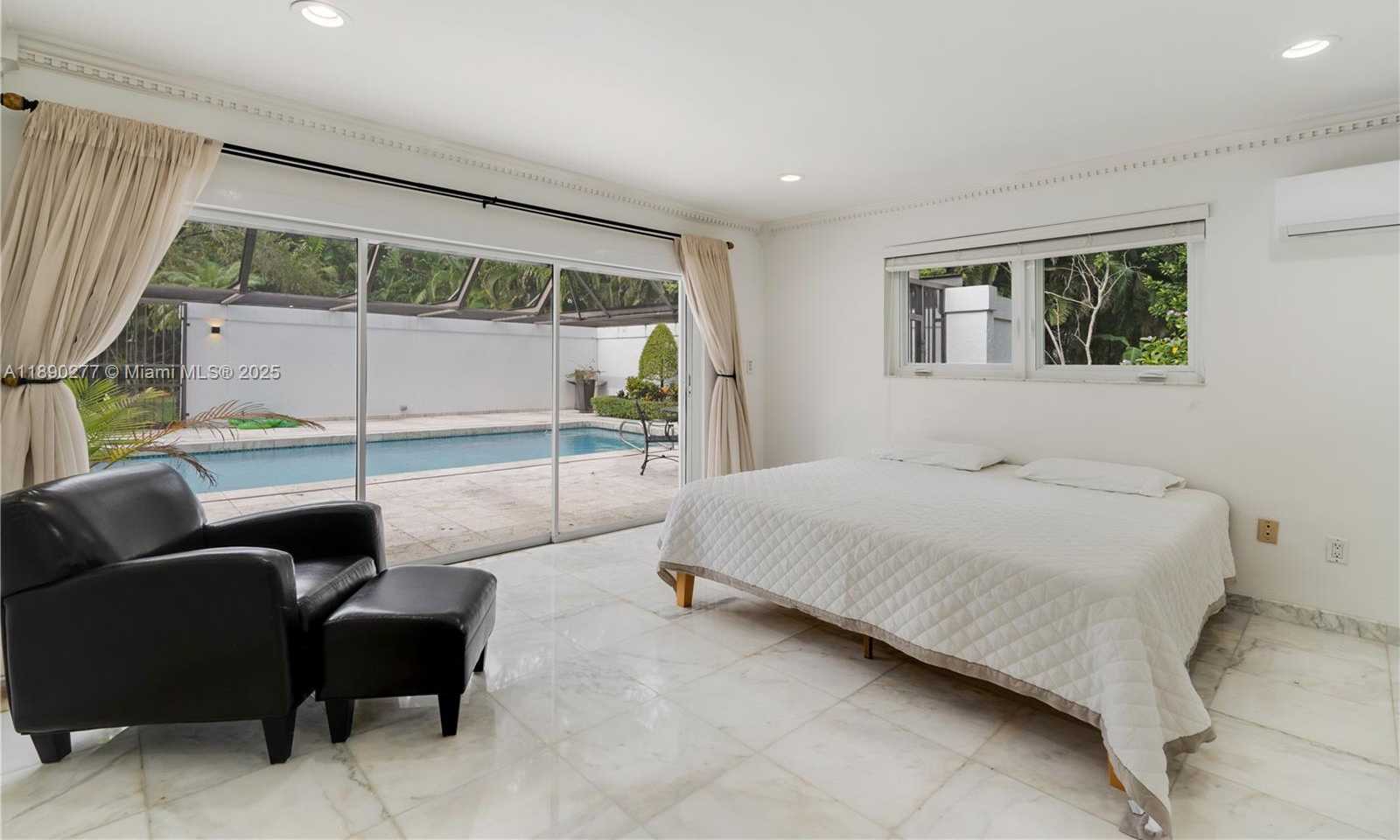 Small Image of 1211 HARDEE RD, Coral Gables Number 26