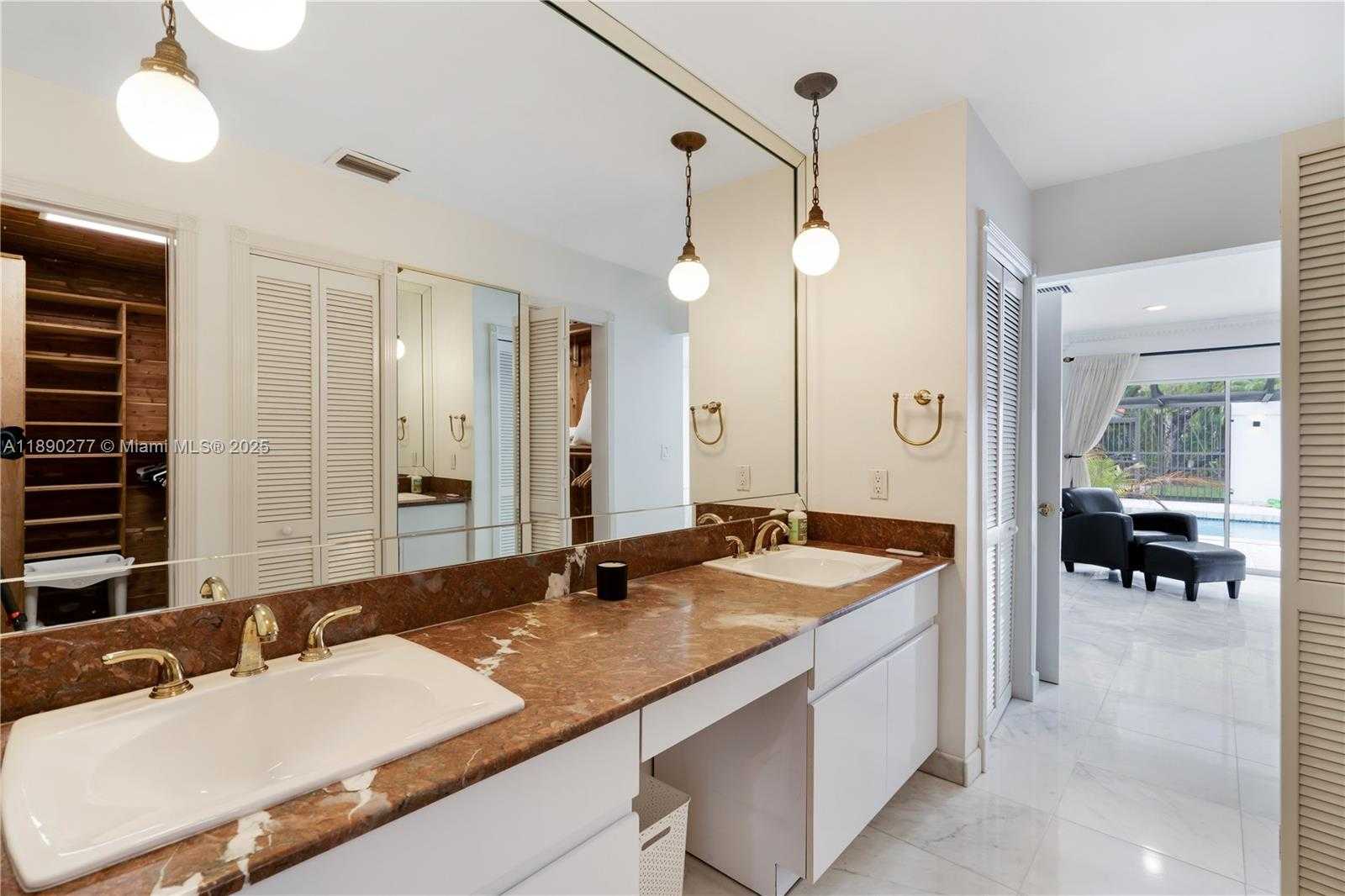 Small Image of 1211 HARDEE RD, Coral Gables Number 29