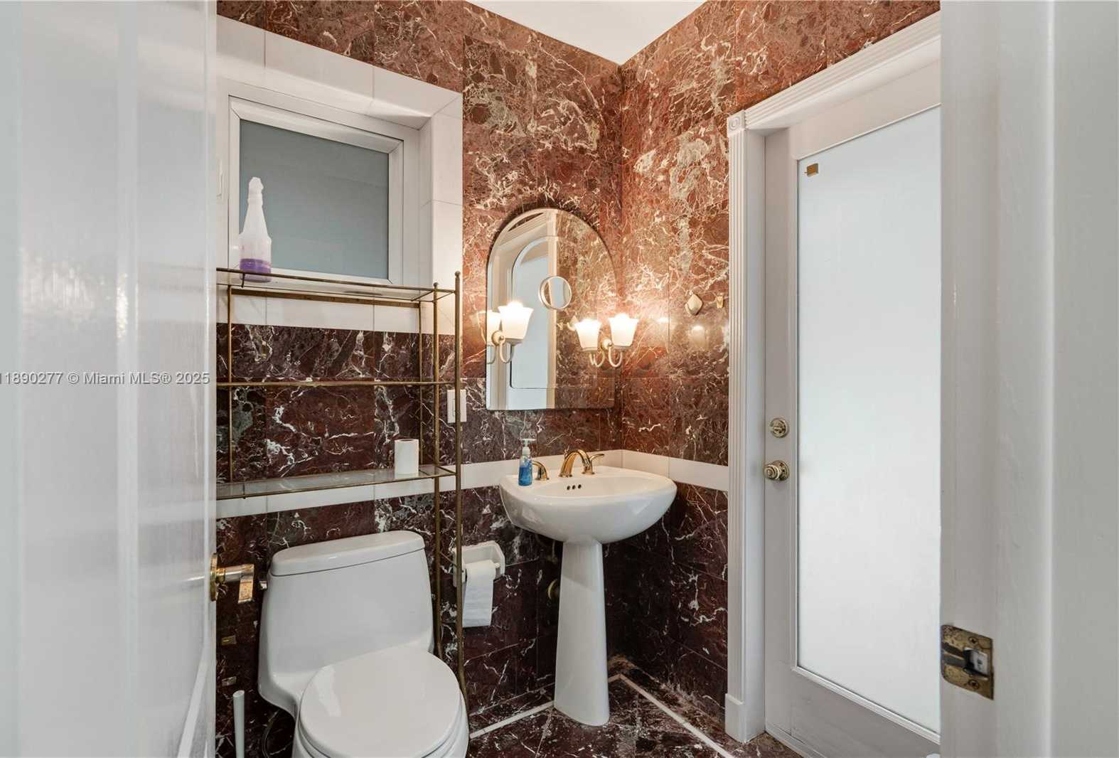 Small Image of 1211 HARDEE RD, Coral Gables Number 43