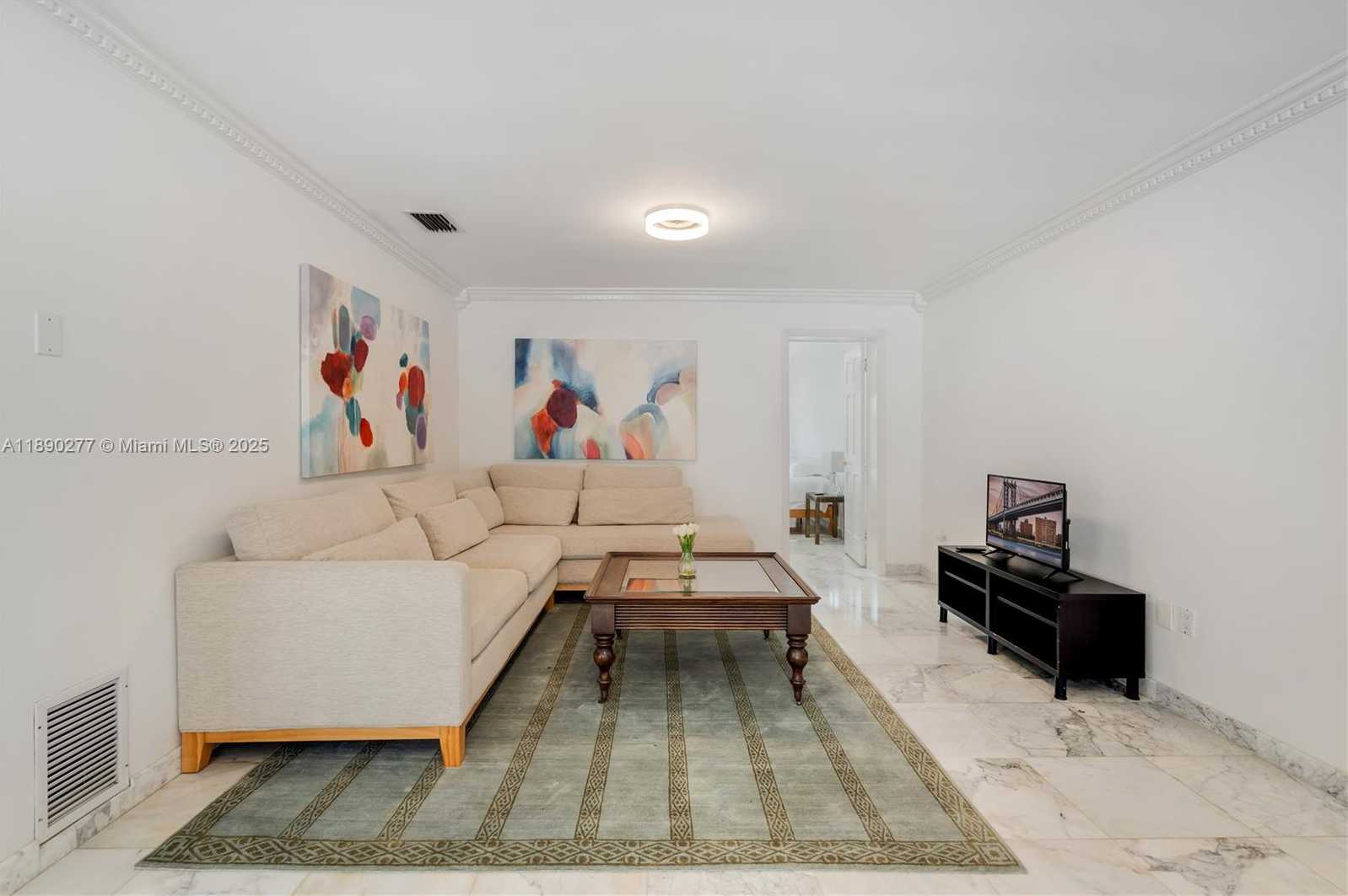 Small Image of 1211 HARDEE RD, Coral Gables Number 47