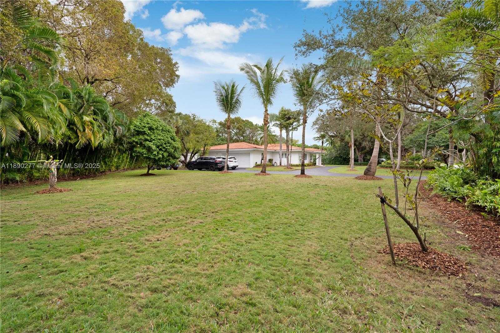 Small Image of 1211 HARDEE RD, Coral Gables Number 6