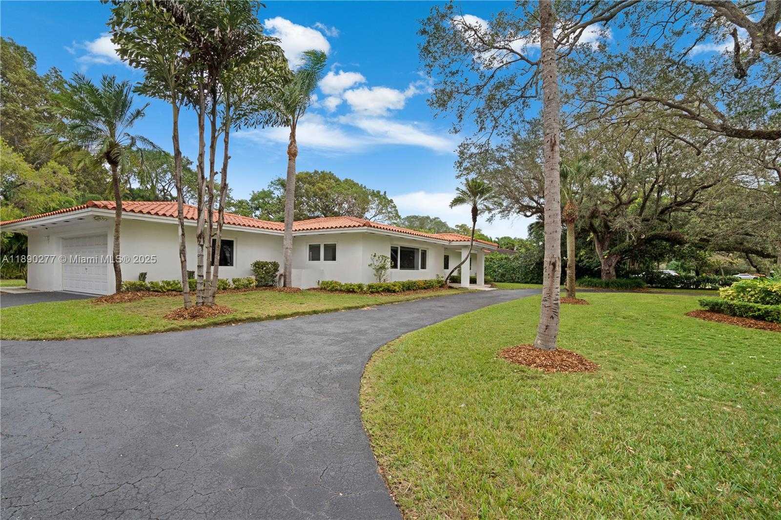 Small Image of 1211 HARDEE RD, Coral Gables Number 65