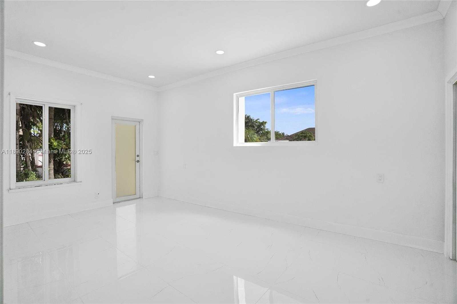 Small Image of 2181 SOUTH WEST 117TH TER, Davie Number 18