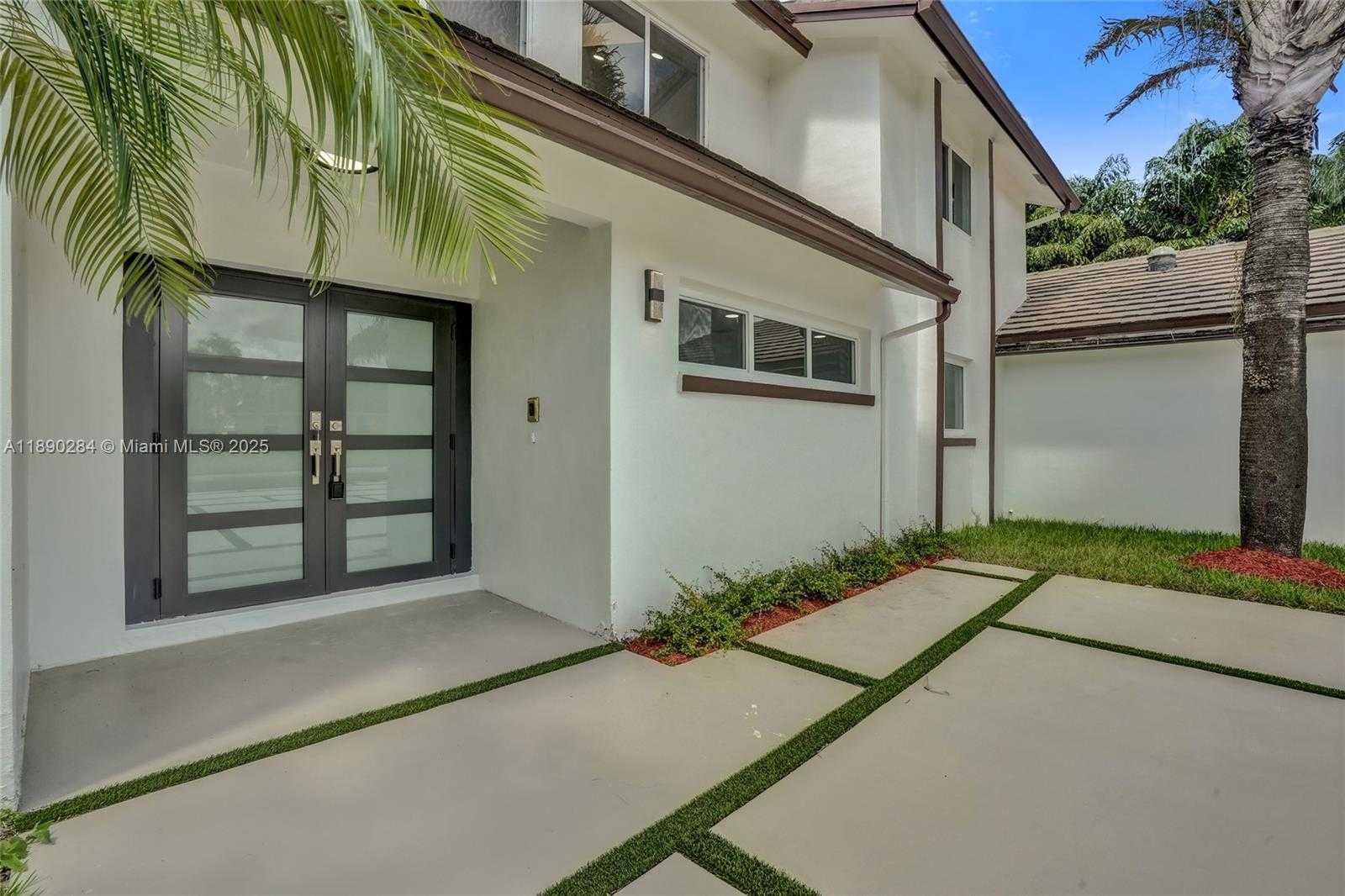 Small Image of 2181 SOUTH WEST 117TH TER, Davie Number 4