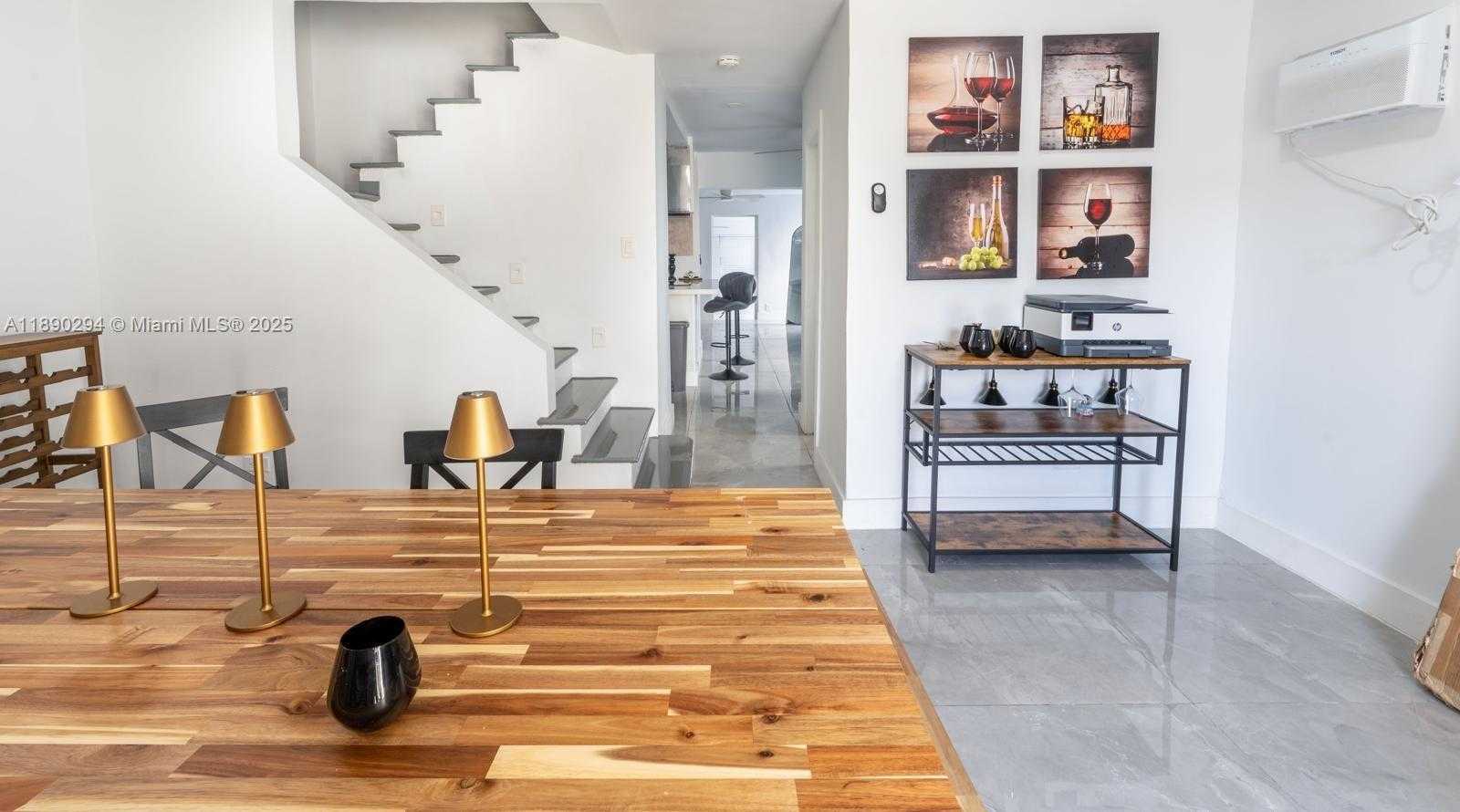 Small Image of 711 85TH ST, Miami Beach Number 3