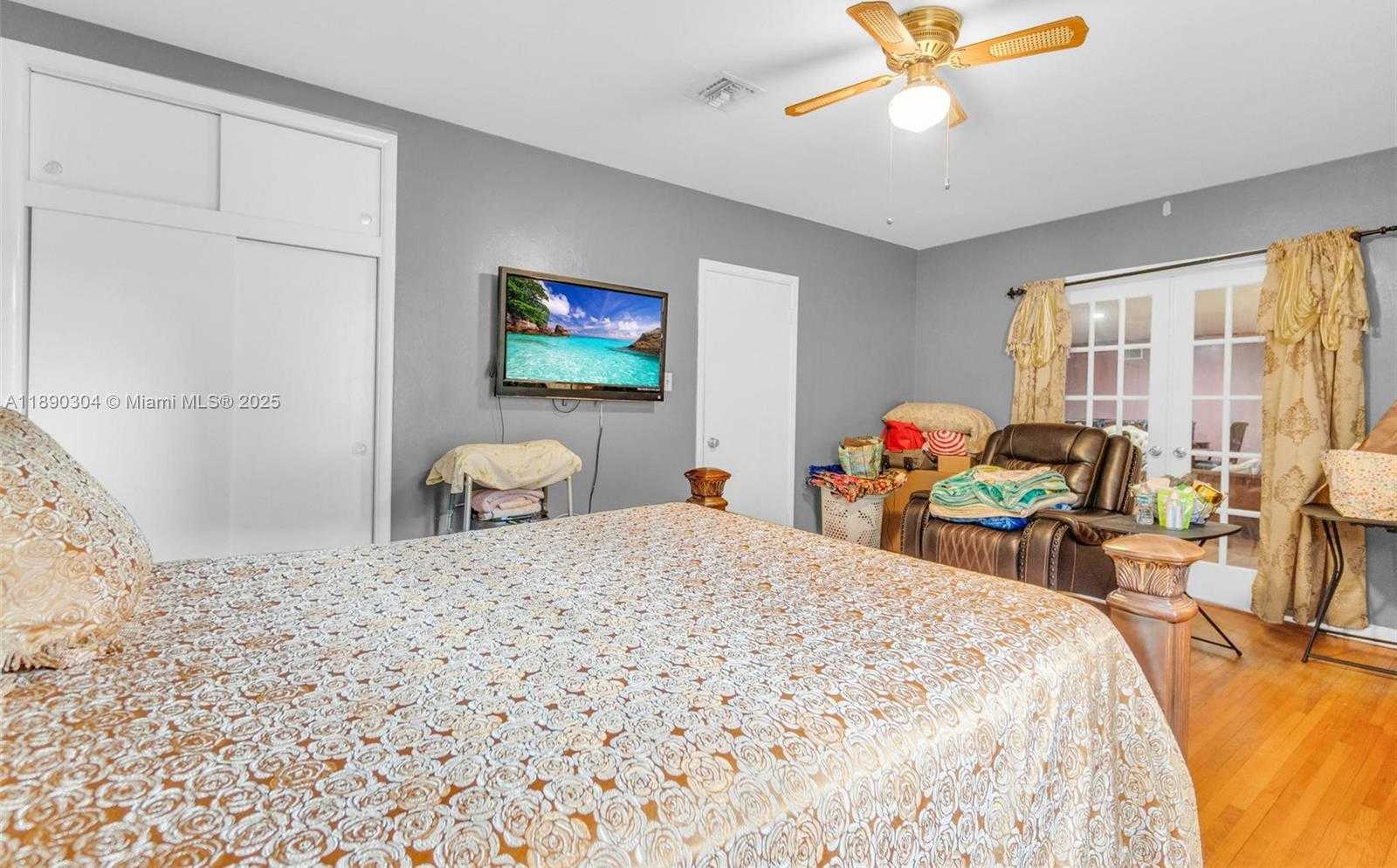 Small Image of 235 NORTH EAST 123RD ST, North Miami Number 18