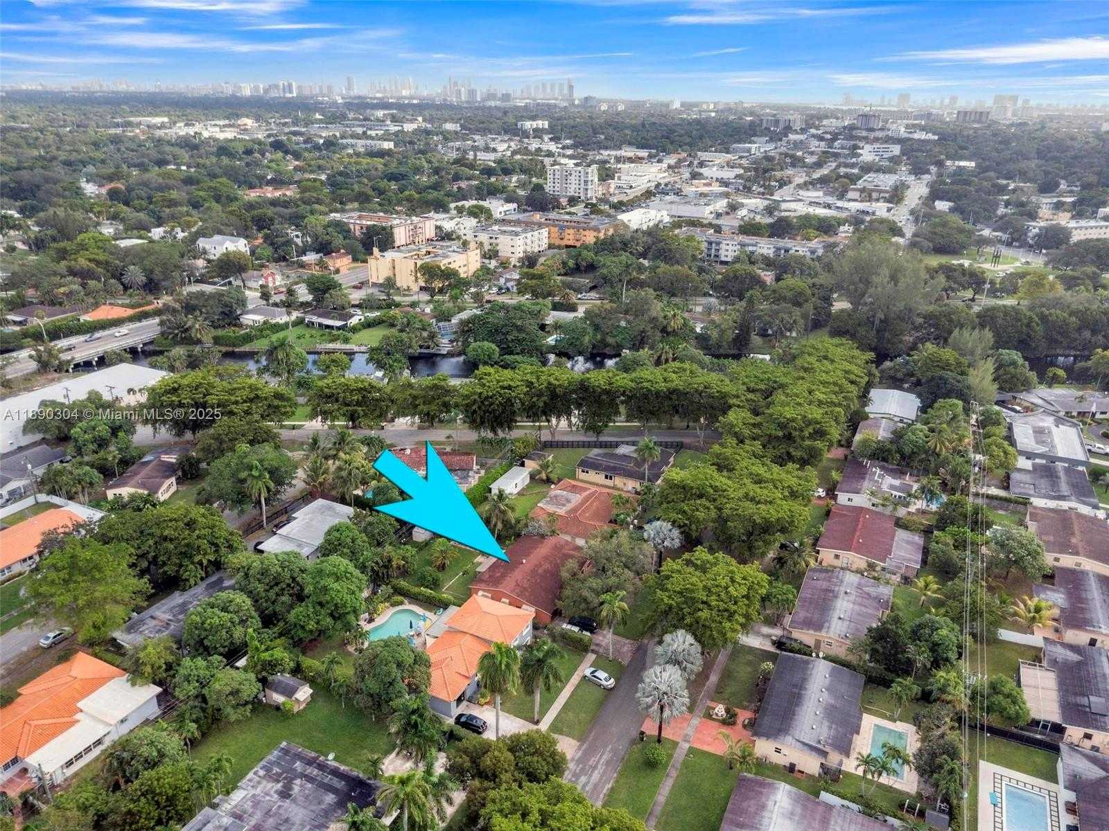 Small Image of 235 NORTH EAST 123RD ST, North Miami Number 40