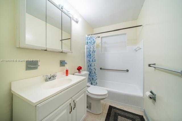 Small Image of 1220 NORTH WEST 190TH ST, Miami Gardens Number 14