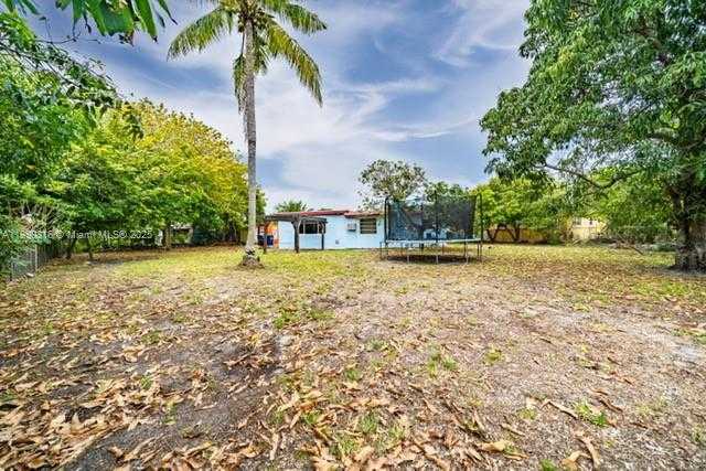 Small Image of 1220 NORTH WEST 190TH ST, Miami Gardens Number 19